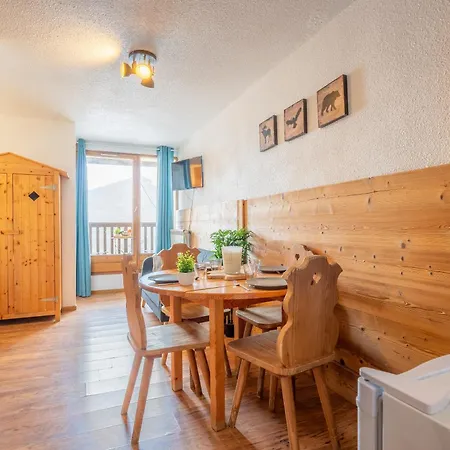 Balcony Ski-in Ski-out With View In Centre Of Appartement Val Thorens